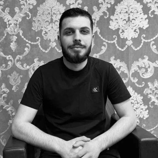 Olligert M. – Stylist:in bei Chic & Chill.