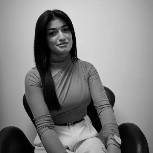 Yusra B. – Stylist:in bei Chic & Chill.